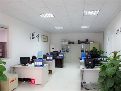豪美橡塑制品_員工辦公室
